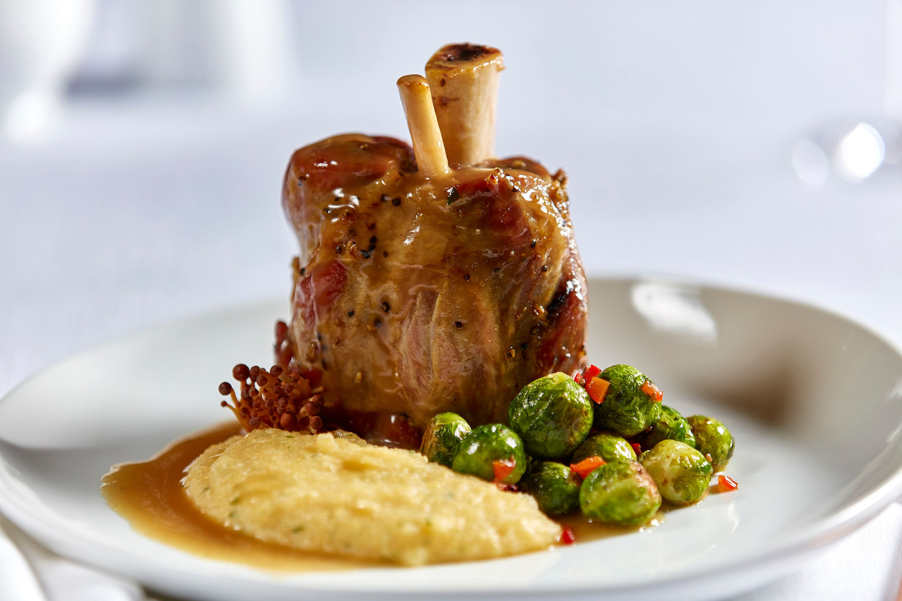 Fully Cooked Classic Pork Shank