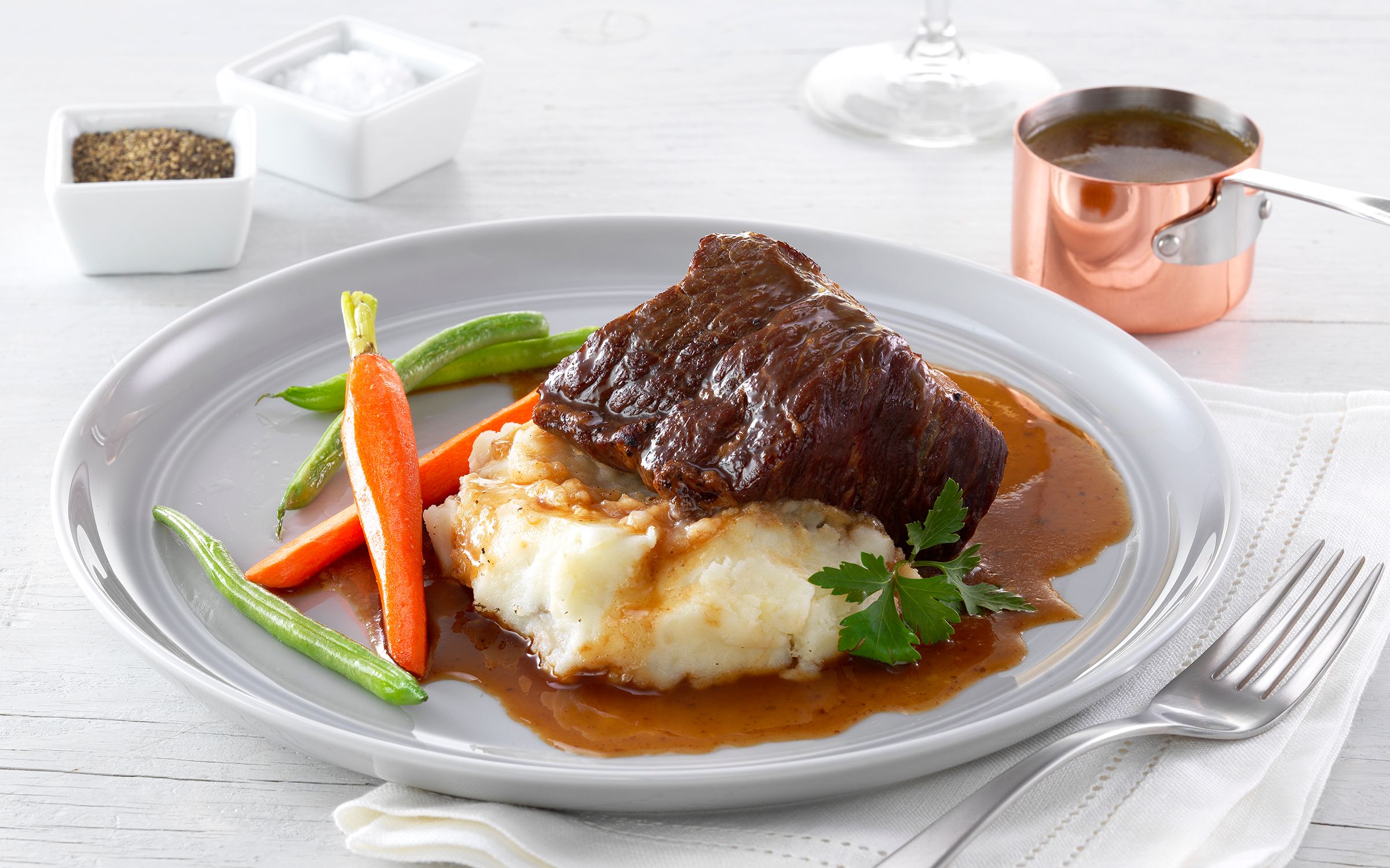 Fully Cooked Block-Cut Boneless Beef Short Ribs